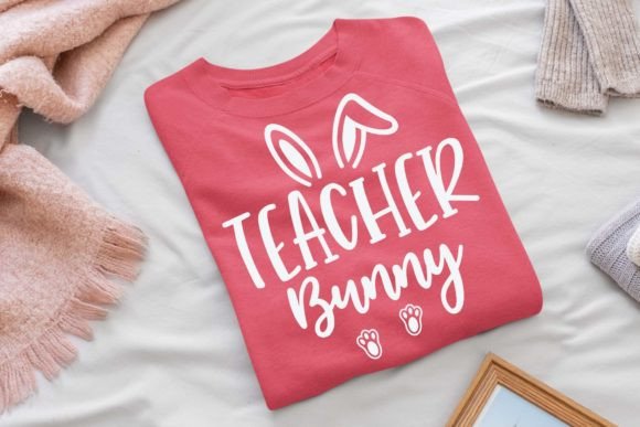 Reviewing the Teacher Bunny T-shirt SVG for Stitching